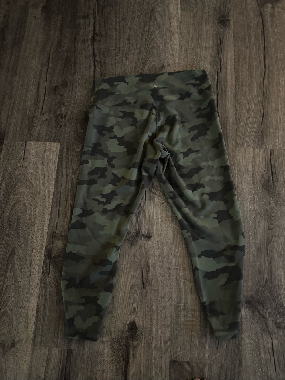 lululemon athletica Camo Leggings — Olive & Black
